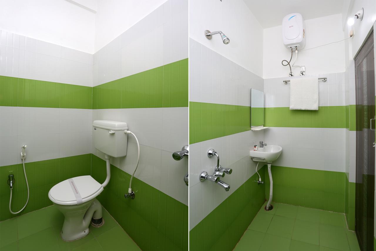 Krishna Residency Hotell Puri Exteriör bild